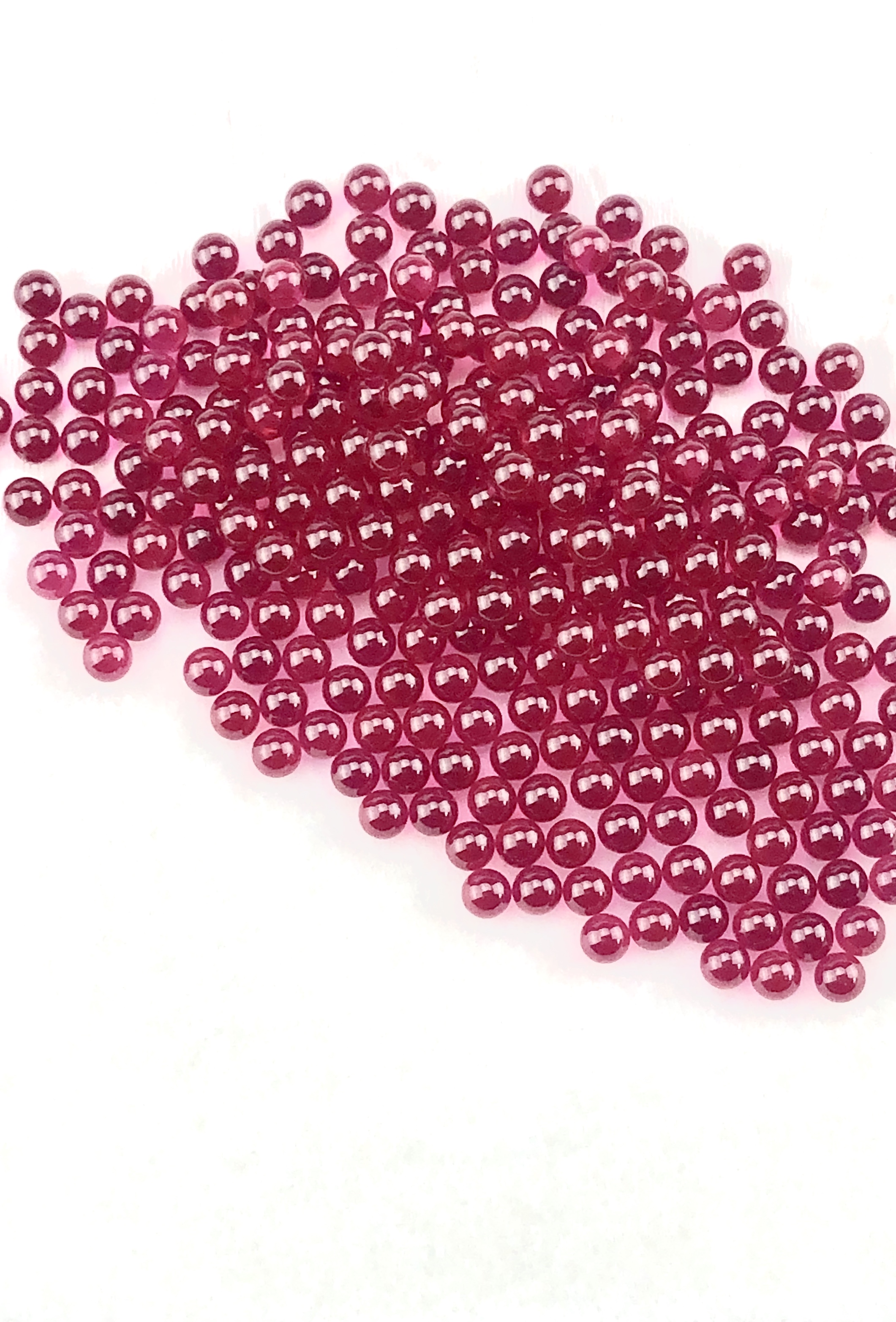 Other smoking pipes, ruby beads 6mm, glass hookah accessories, factory direct price concessions 
Other smoking pipes, ruby beads 6mm, glass hookah accessories, factory direct price concessions