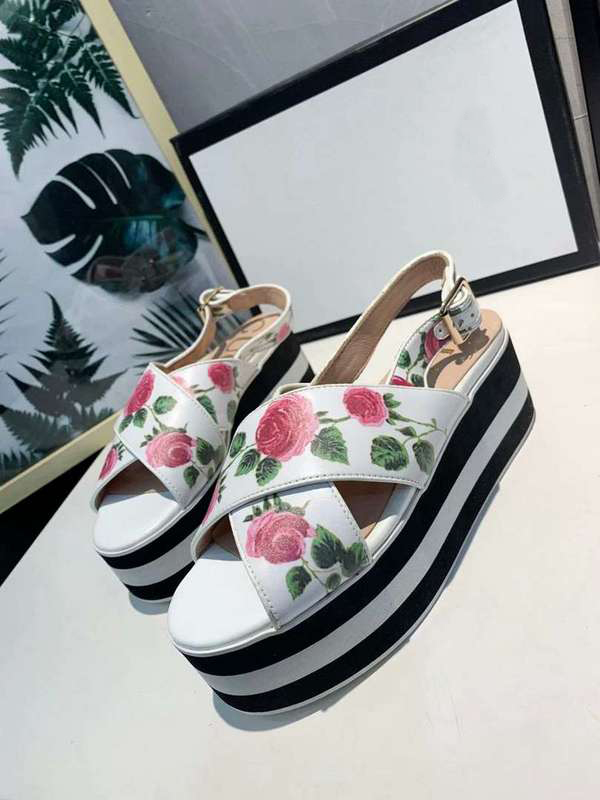 Sexy New Womens Cross Sandals Platform Heel 7CM Summer Pumps Ankle Strap Buckle Genuine Leather Female Paillette Shoes SZ35-42, With brand logo
Sexy New Womens Cross Sandals Platform Heel 7CM Summer Pumps Ankle Strap Buckle Genuine Leather Female Paillette Shoes SZ35-42, With brand logo