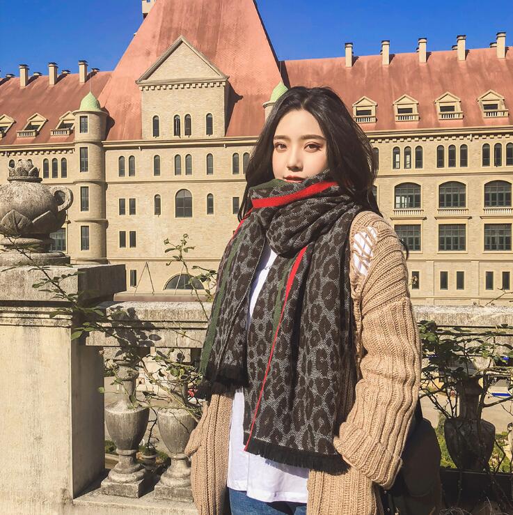cashmere scarf Red green stripes Winter Leopard print women Fashion shawl tassel scarves warm hijab cape pashimina
cashmere scarf Red green stripes Winter Leopard print women Fashion shawl tassel scarves warm hijab cape pashimina