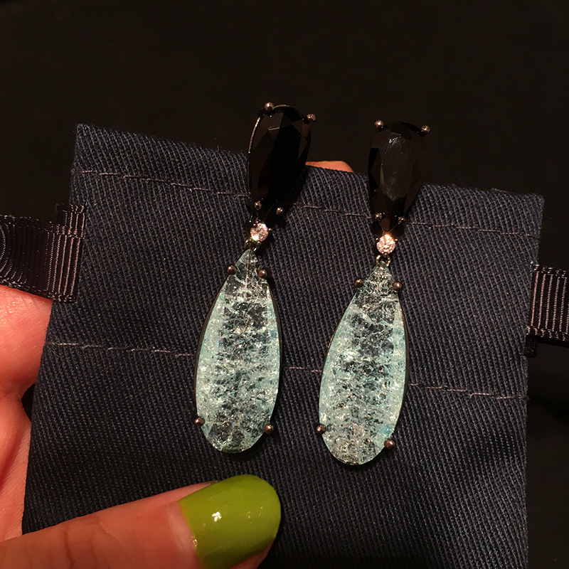 Fashion-Water Drop Earrings Women Trendy Crystal Blue Pendant Earring Fashion Catwalk 925 Silver Jewelery Freeshipping