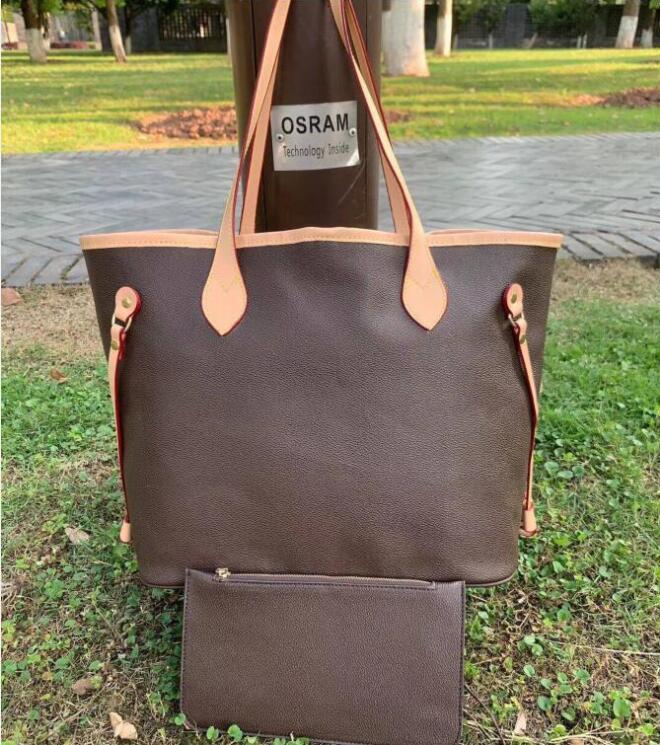 2pcs/set Women Leather Soho Bag Disco Shoulder Bag Purse lady Totes handbags bags Fashion tote bag with wallet lu957, White
2pcs/set Women Leather Soho Bag Disco Shoulder Bag Purse lady Totes handbags bags Fashion tote bag with wallet lu957, White