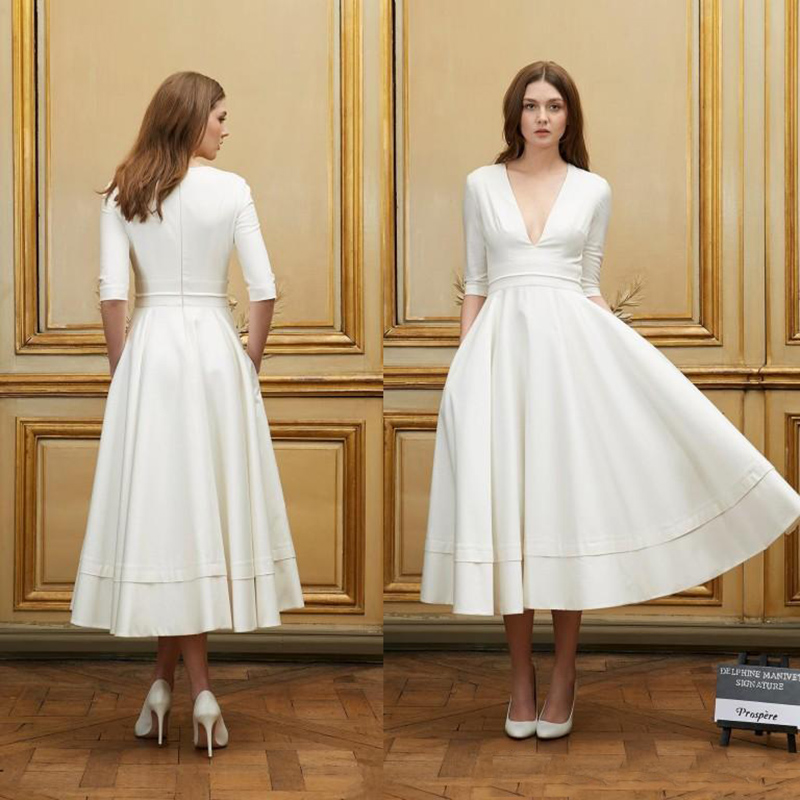 2019 Short Beach Wedding Dresses with Half Sleeves Delphine Manivet A Line Deep V Neck Vintage Tea Length Bride Dresses, Red
2019 Short Beach Wedding Dresses with Half Sleeves Delphine Manivet A Line Deep V Neck Vintage Tea Length Bride Dresses, Red