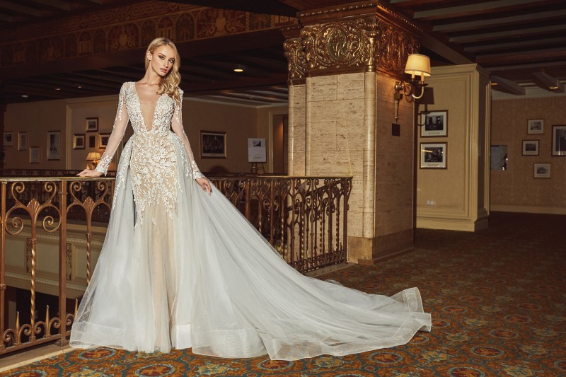 calla blanche mermaid wedding dresses with detachable train v neck long sleeves lace bridal gowns backless beach boho wedding dress