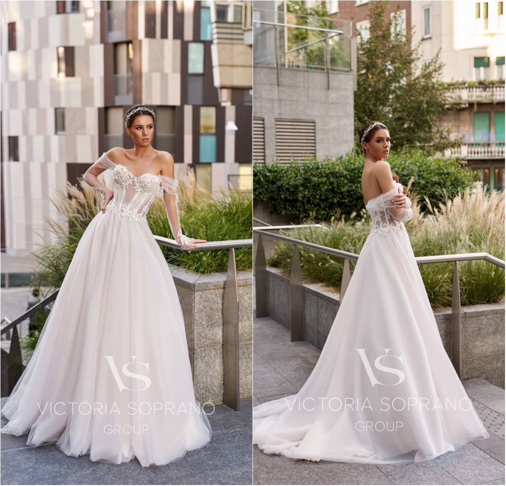 Lace Long Sleeve Wedding Dresses Applique A Line Off The Shoulder Boho Wedding Dress Sweep Train Bohemian Bridal Gowns Robes De Mariée