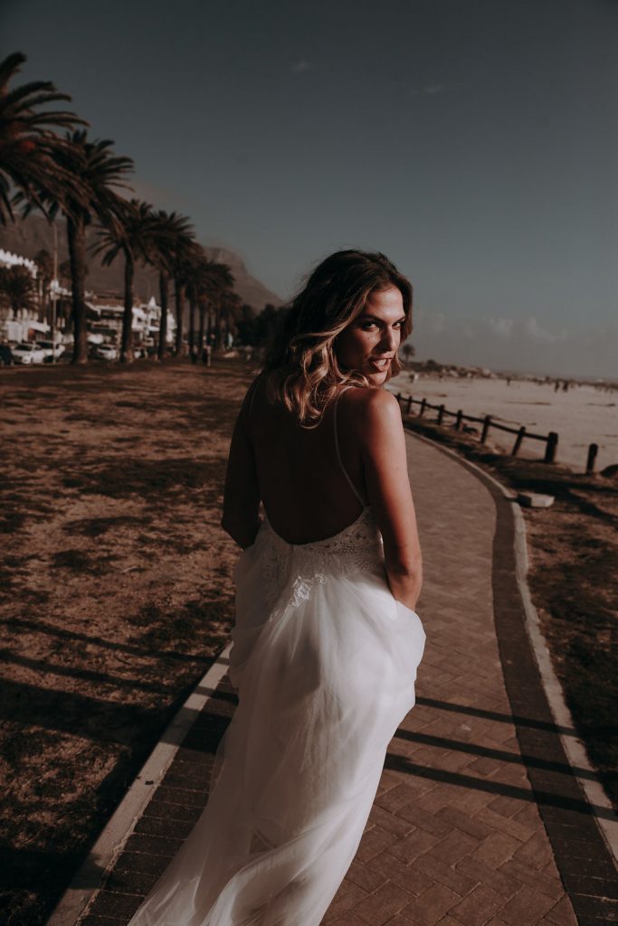 Split Backless Bohemian Sexy V Neck 2019 Beach Lace Bridal Gowns Soft Tulle Wedding Dresses Vestido De Noiva Plus Size 0510