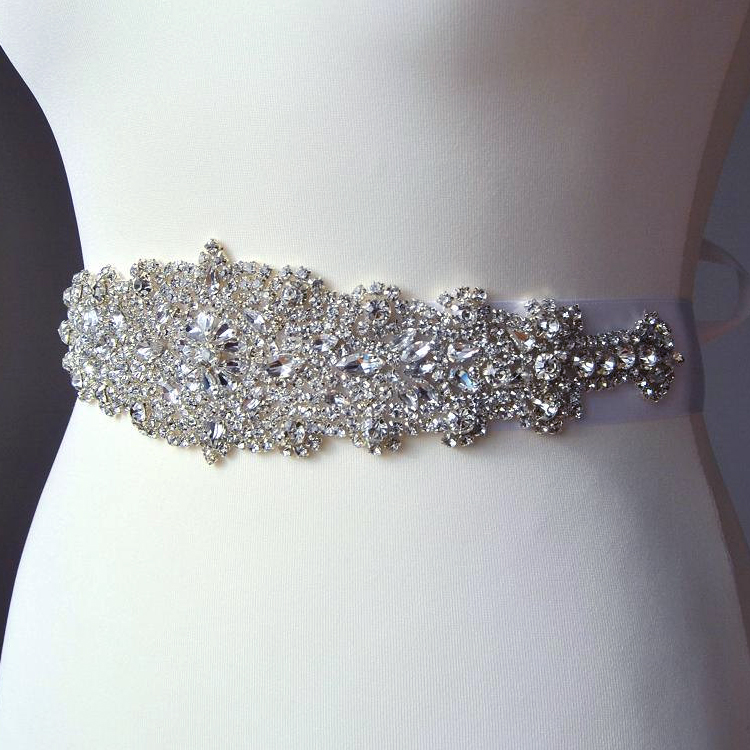 Ivory Color Handmade Beaded Crystal Wedding Bridal Sash New 2019 Luxurious Satin Wedding Belts Hot Selling Wedding Sashes
Ivory Color Handmade Beaded Crystal Wedding Bridal Sash New 2019 Luxurious Satin Wedding Belts Hot Selling Wedding Sashes