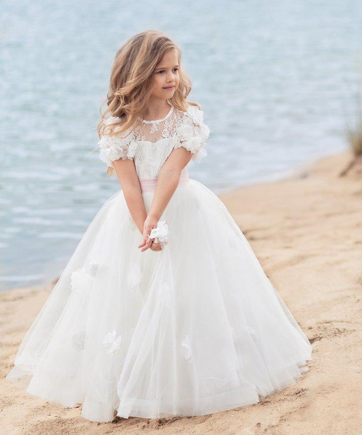 Lovely Lace 3D Floral Flower Girls Dresses 2020 Cap Sleeve Beach Bohemian Appliqued Toddler Pageant Gowns Tulle Kids Communion Dress