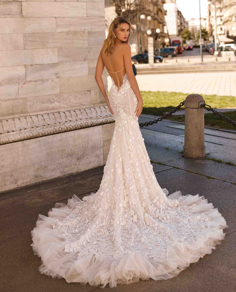 Berta Mermaid Lace Backless Wedding Dresses Beaded Strapless Neck 3D Appliqued Bridal Gowns Plus Size Sweep Train Tulle robes de mariée
