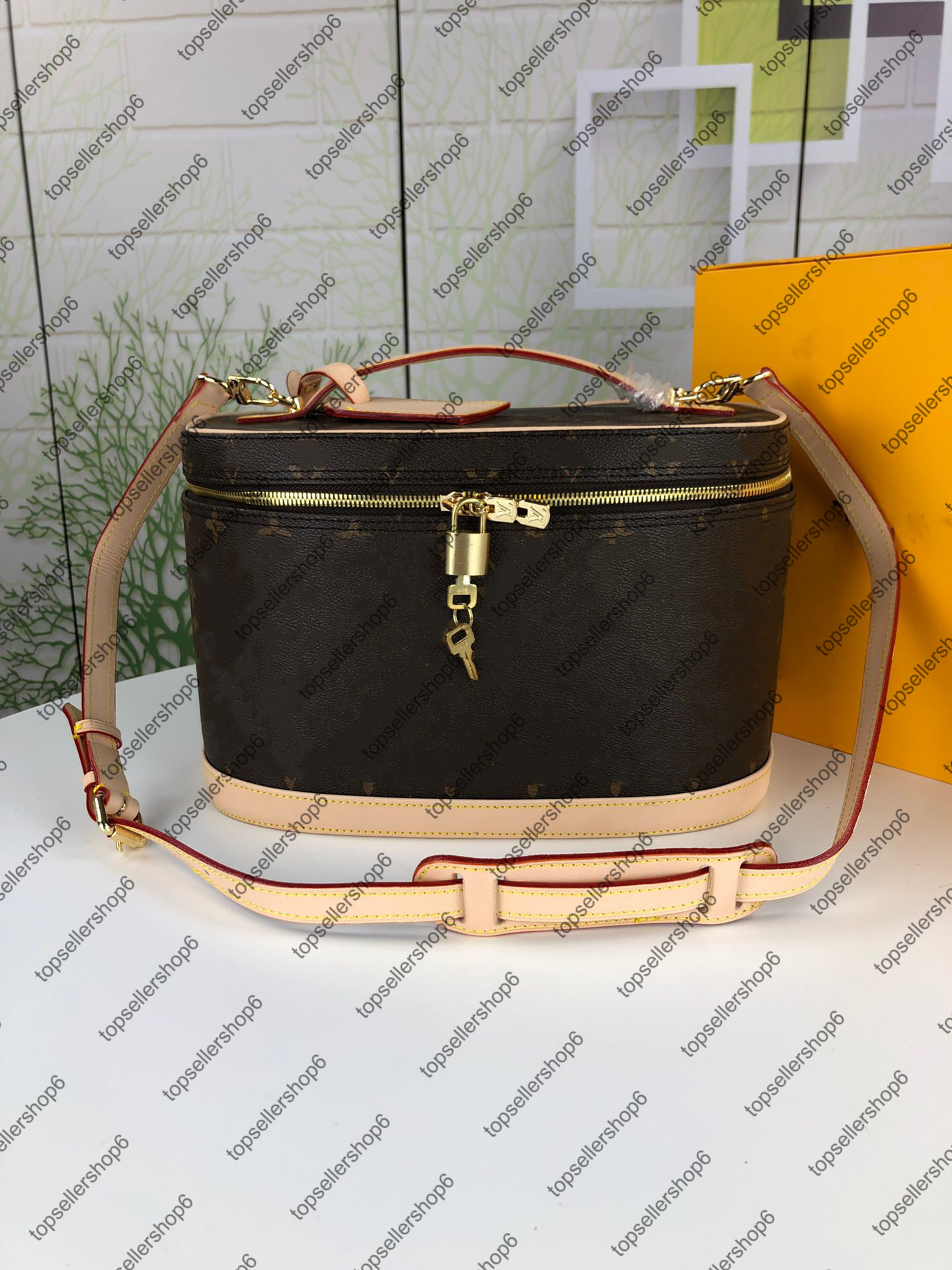Shoulder VANITY BB PM Handbag Crossbody Leather Purse M42265 Cowhide NICE Canvas Vanity Case Women M45165 Bag Ofhvt, Beige
Shoulder VANITY BB PM Handbag Crossbody Leather Purse M42265 Cowhide NICE Canvas Vanity Case Women M45165 Bag Ofhvt, Beige