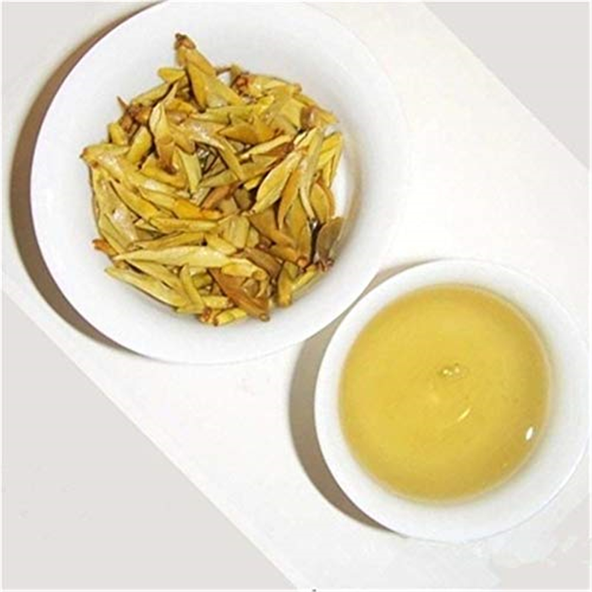 100g Fuding White Pu'er Tea Bulk Raw Puer Tea Bud Organic Puer Old Tree Green Puer Natural Puerh Tea Preference
100g Fuding White Pu'er Tea Bulk Raw Puer Tea Bud Organic Puer Old Tree Green Puer Natural Puerh Tea Preference