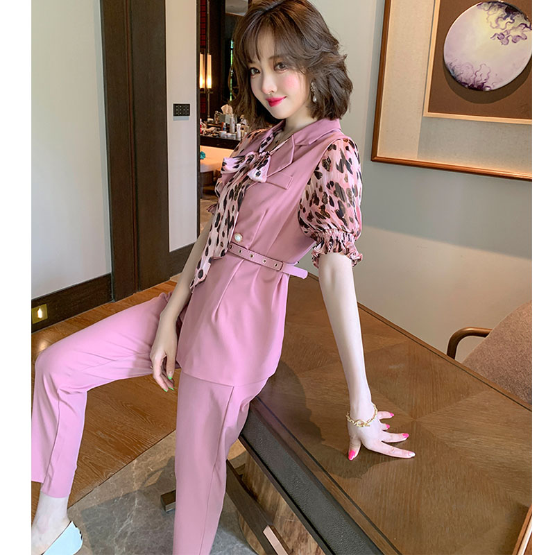 Women' suit 3 piece set for women business plus size shirt with belt & trousers suit for women set office lady black outfits
Women' suit 3 piece set for women business plus size shirt with belt & trousers suit for women set office lady black outfits