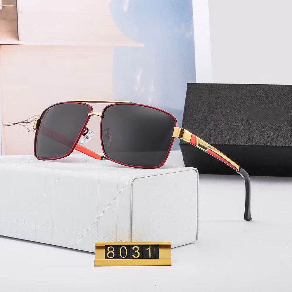 Summer Mens Metal Designer Sunglasses Luxury Sunglasses Polarized Goggle Glasses Style 8031 UV400 4 Colors Optional High Quality with Box
Summer Mens Metal Designer Sunglasses Luxury Sunglasses Polarized Goggle Glasses Style 8031 UV400 4 Colors Optional High Quality with Box