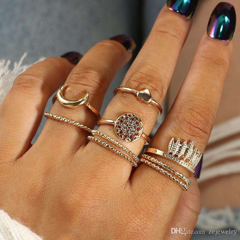 2018 New fashion Geometric Copper Anillos High Quality gold Color Ring Crescent Thin Delicate moon Finger Rings For Women girl charm jewelry