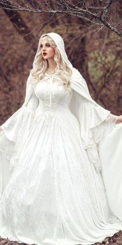 Traditional Medieval Gothic Wedding Dresses For Duchess Scoop Bell Long Sleeves Steam Punk Country Wedding Dresses victorian With Cloak 2019
