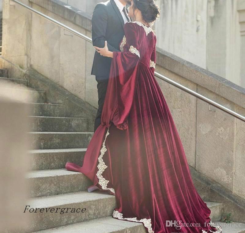 2019 New Arabic Dubai Long Sleeves Kaftan Evening Dress Vintage Modest Cheap Burgundy Formal Celebrity Party Gown Custom Made Plus Size