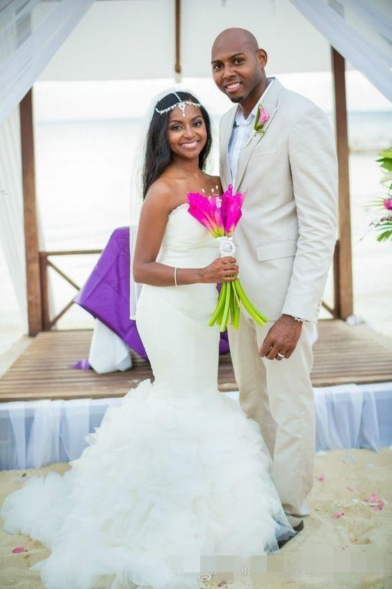 2020 African Mermaid Wedding Dresses Sweetheart Neckline Tiered Skirt Organza Sweep Train Ruffles Plus Size Country Wedding Bridal Gown