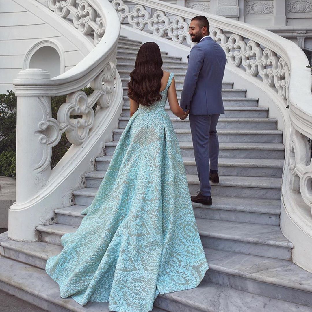 2020 Blue Evening Dresses Lace Appliqued Scoop Neck A Line Sleeveless Prom Dress Party Gowns Abendkleider robe de soiree