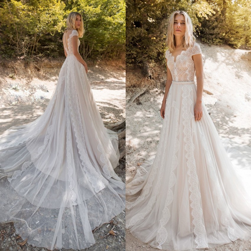 A Line Fashion Lace Wedding Dresses Sheer Bateau Neck Short Sleeves See Through Buttons Back Tulle Plus Size Robe De Marie