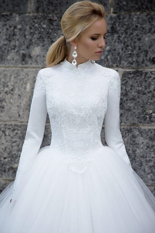 Long Sleeves Muslim Wedding Dresses 2019 Elegant High Neck Long Sleeves Lace Satin Tulle Floor Length Ball Gown Bridal Dresses Wedding Gowns