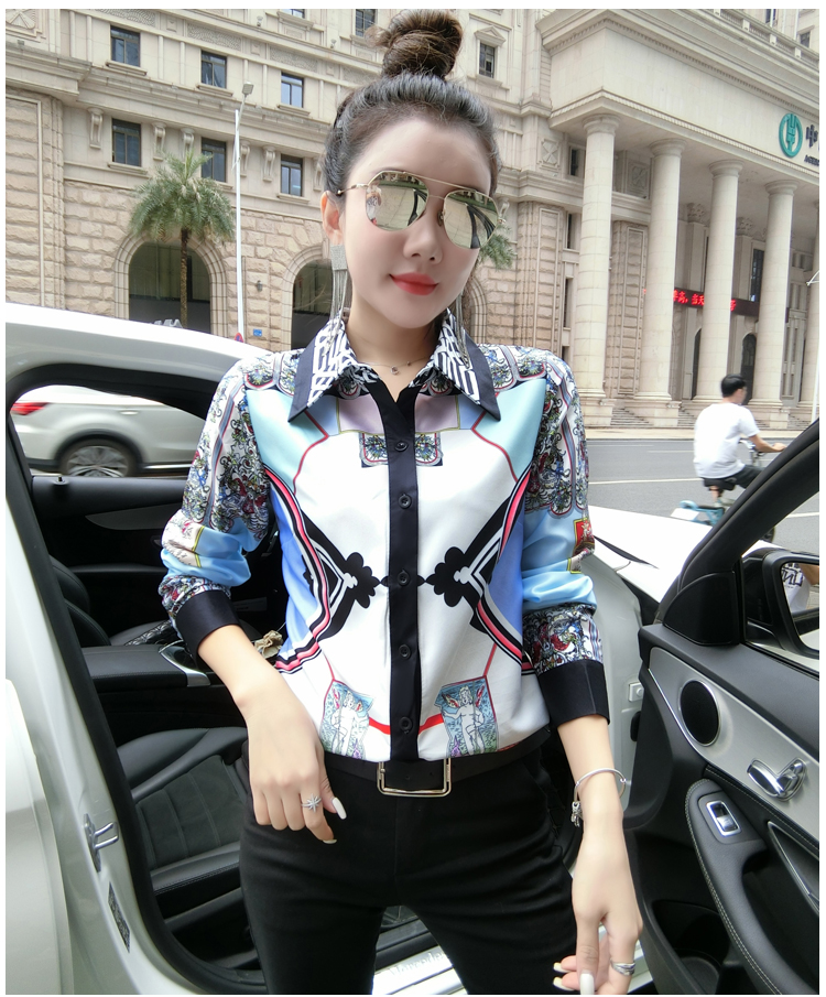 Luxury Fashion Runway Printed Shirts Long Sleeve 2021 Women Designer Lapel Button Shirt Classic Casual Office Ladies Vintage Blouse Spring Autumn Winter Slim Tops
Luxury Fashion Runway Printed Shirts Long Sleeve 2021 Women Designer Lapel Button Shirt Classic Casual Office Ladies Vintage Blouse Spring Autumn Winter Slim Tops