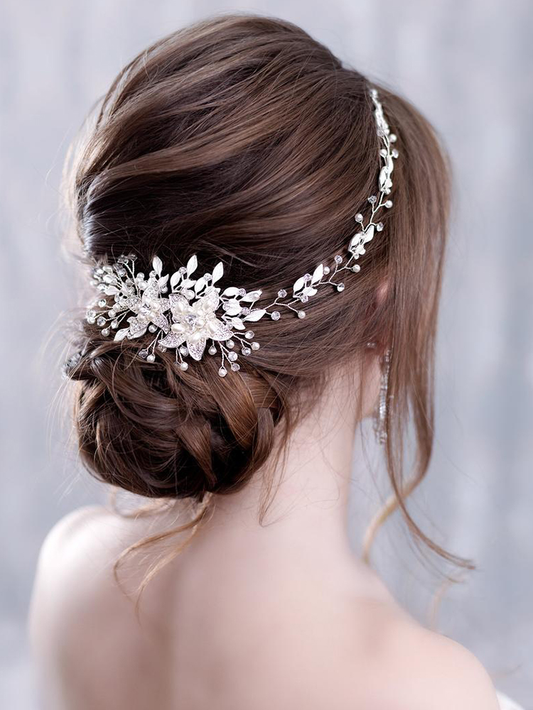 Silver color Crystal Pearl Bridal Headband tiara Wedding Hair Vine Headpiece Decorative Women Wedding Hair Jewelry Accessories, Slivery;golden
Silver color Crystal Pearl Bridal Headband tiara Wedding Hair Vine Headpiece Decorative Women Wedding Hair Jewelry Accessories, Slivery;golden