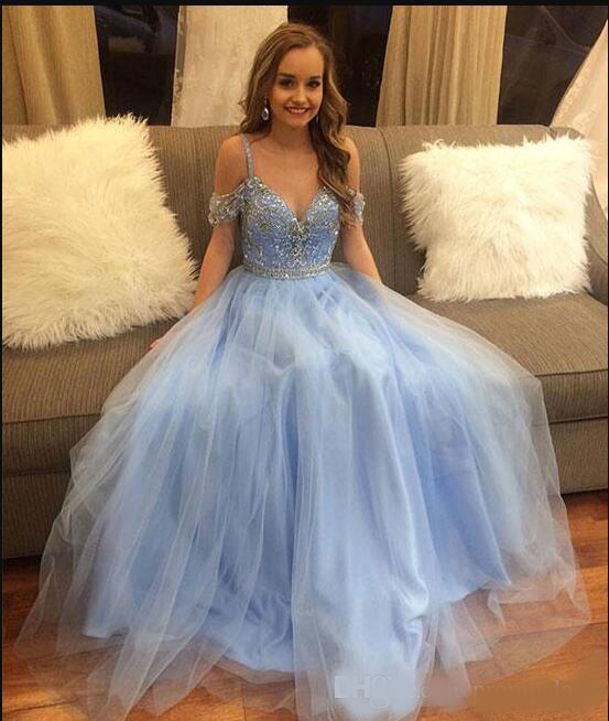 Sexy V Neck Prom Dresses With Capped Sleeves Lace Top Appliques Beaded Tulle A Line Sexy Back Sweep Train Evening Dresses Formal Gowns