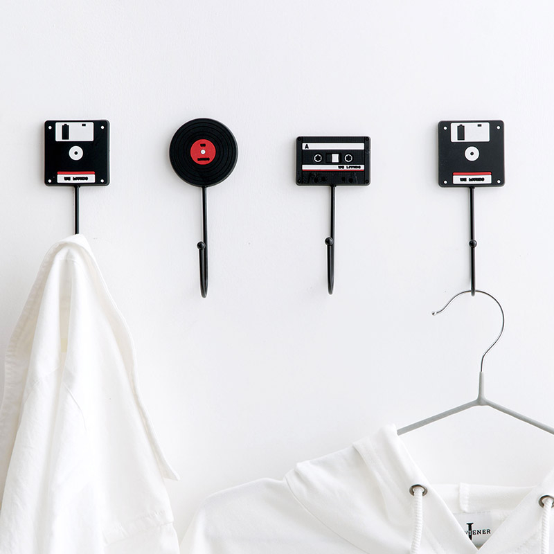 Retro Recording Disk Hooks Creative Wall Hanging Clothes Coat Hat Key Storage Racks Exquisite Home Multifunction Decoration Hook
Retro Recording Disk Hooks Creative Wall Hanging Clothes Coat Hat Key Storage Racks Exquisite Home Multifunction Decoration Hook