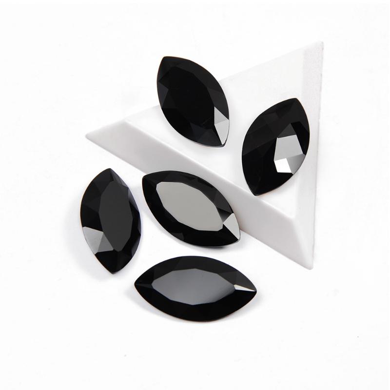 YANRUO 4227 Best Quality Glass Material Rhinestones Jet Color Navette Shape Shing Nail On Rhinestone For 3D Nail Art Gems
YANRUO 4227 Best Quality Glass Material Rhinestones Jet Color Navette Shape Shing Nail On Rhinestone For 3D Nail Art Gems
