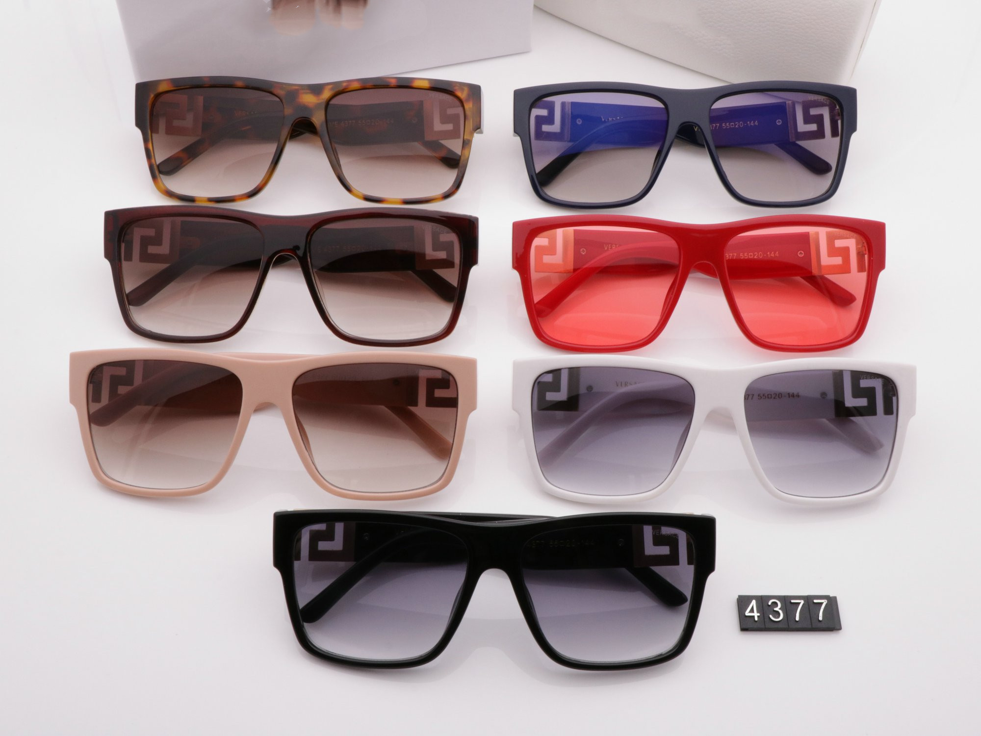 4377 Sunglasses Rimless Frame Connection Lens UV400 Men Designer UV Protection Lens Steampunk Summer Square Style Comw With Package
4377 Sunglasses Rimless Frame Connection Lens UV400 Men Designer UV Protection Lens Steampunk Summer Square Style Comw With Package