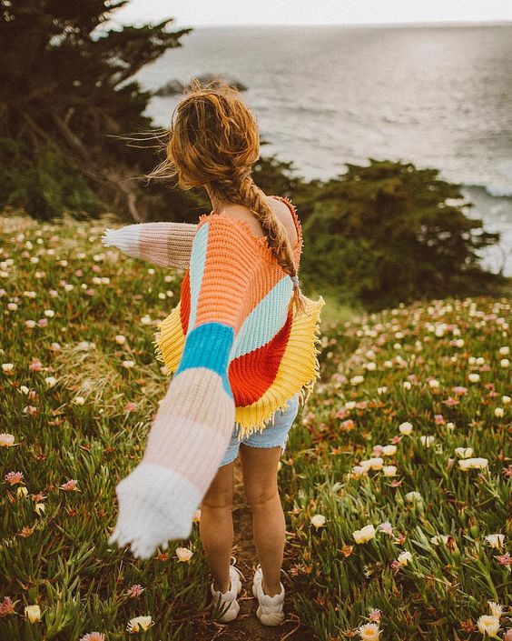 Fashion- Multi Color Blocked Cropped Sweater Women Winter Deep V-neck Tassel Knitted Pullover Cool Girls Loose Jumpers Pull Femme