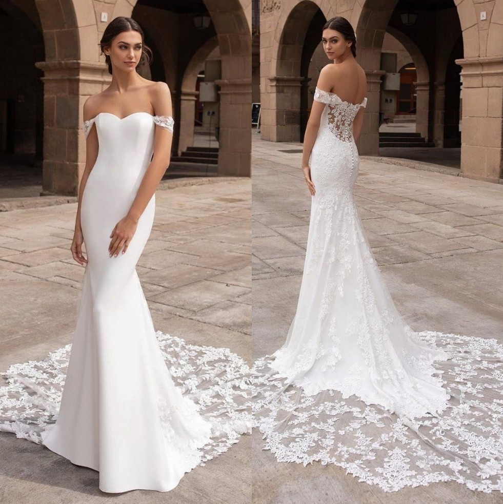Mermaid Lace Stylish Wedding Dresses Off The Shoulder Neck Covered Buttons Bridal Gowns Sweep Train Trumpet Robe De Marie