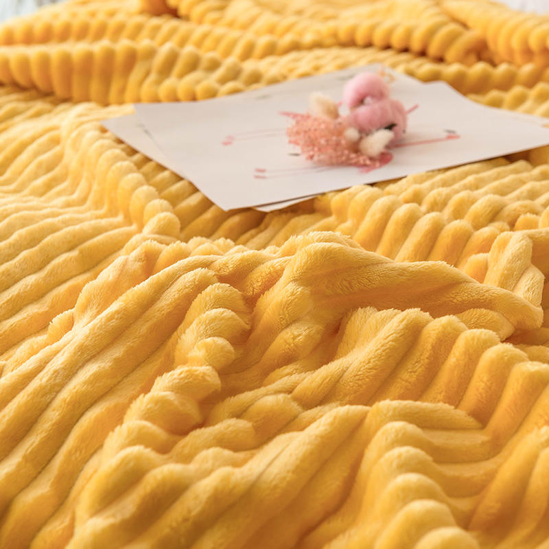 Blankets for Beds Solid Yellow Color Soft Warm 300GSM Square Plaid Flannel Blanket On the Bed Thickness Throw Blanket