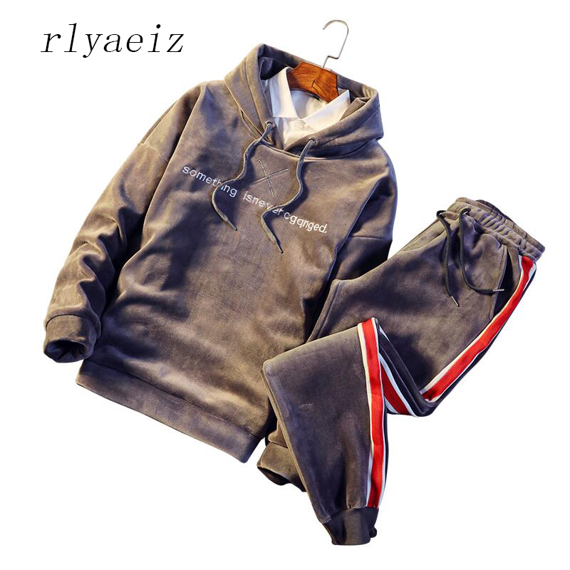 Rlyaeiz Male Sporting Suits Winter Gold Velvet Tracksuit Men's Sportswear Sets Thick Fleece Warm Hoodies + Pants Oversized M-5XL, Black
Rlyaeiz Male Sporting Suits Winter Gold Velvet Tracksuit Men's Sportswear Sets Thick Fleece Warm Hoodies + Pants Oversized M-5XL, Black