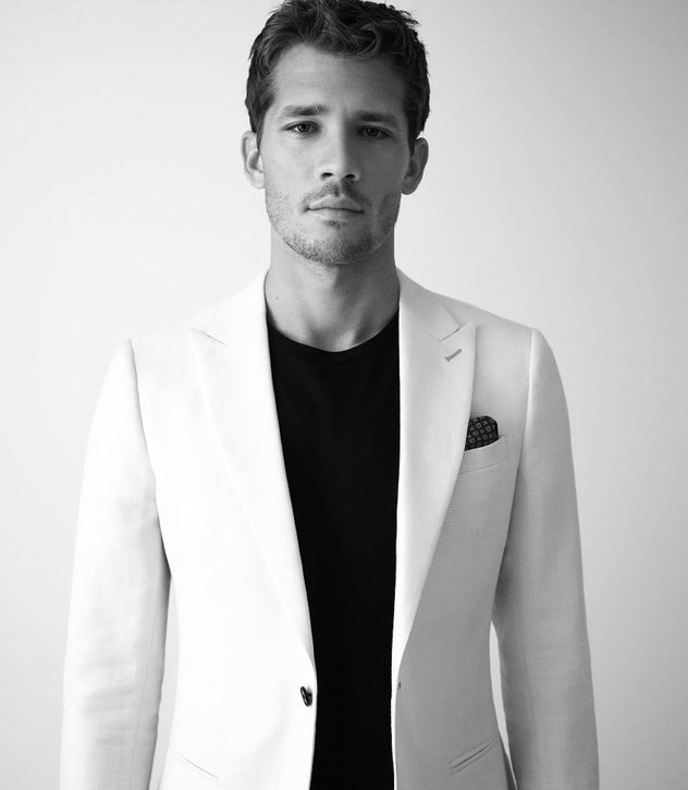 Handsome Ivory Groom Tuxedos Groomsmen Peaked Lapel Best Man Suit Wedding Men's Blazer Suits Custom Made (Jacket+Pants)