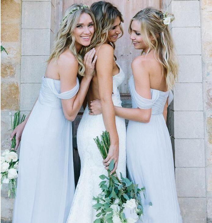 2019 New Beach Bridesmaid Dresses Sky Blue Chiffon Ruched Off The Shoulder Summer Wedding Party Gowns Long Cheap Simple Dress For Girls