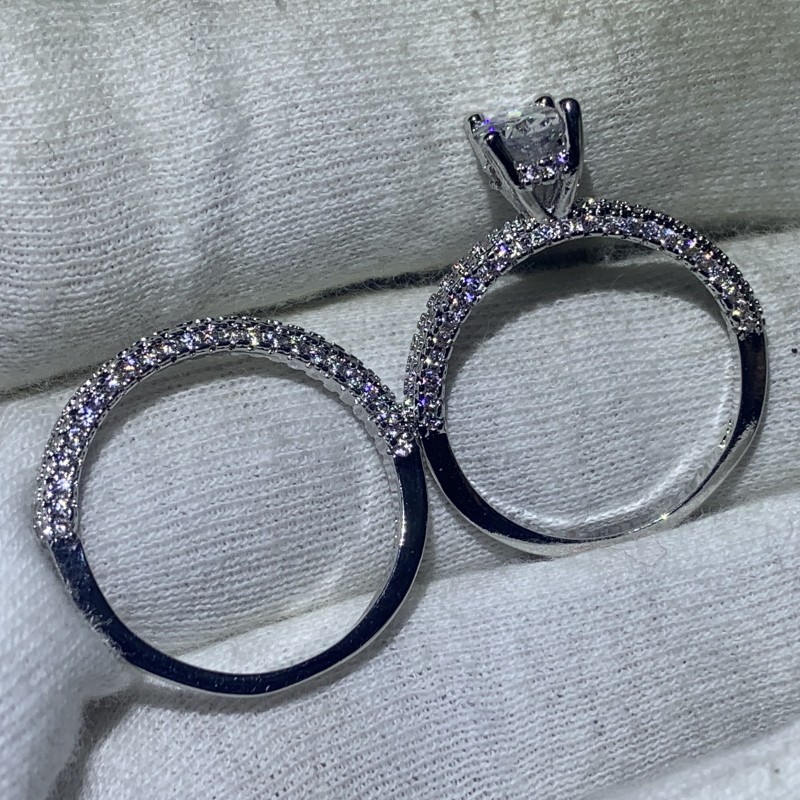 Couple Rings 2pcs Stunning Deluxe Jewelry 925 Sterling Silver Oval Cut White Topaz Pave CZ Diamond Party Women Wedding Bridal Ring Set Gift