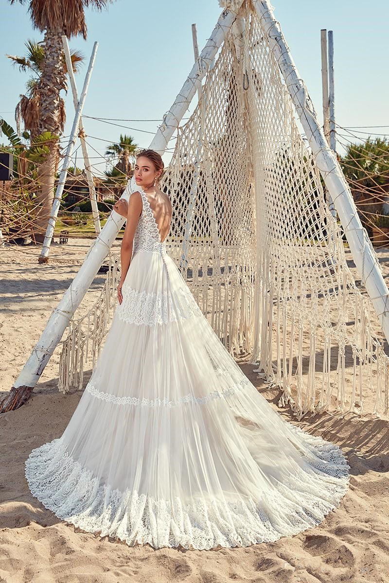 2019 New Pnina Tornai A Line Wedding Dresses V Neck Backless Boho Wedding Bridal Gowns Sweep Train Plus Size abiti da sposa