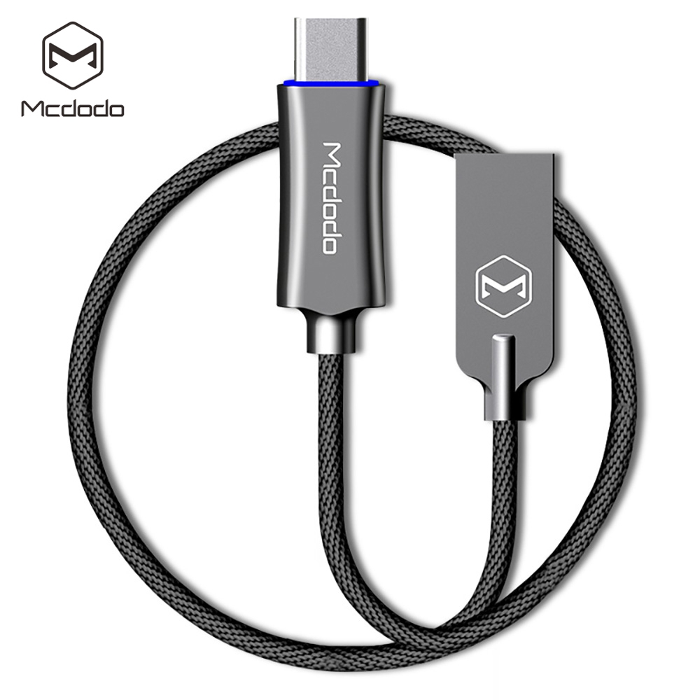 MCDODO CA - 288 Knight Series QC 3.0 Type-C Auto Disconnect Transfer Data Synchronization Charging Cable 1M, Black
MCDODO CA - 288 Knight Series QC 3.0 Type-C Auto Disconnect Transfer Data Synchronization Charging Cable 1M, Black