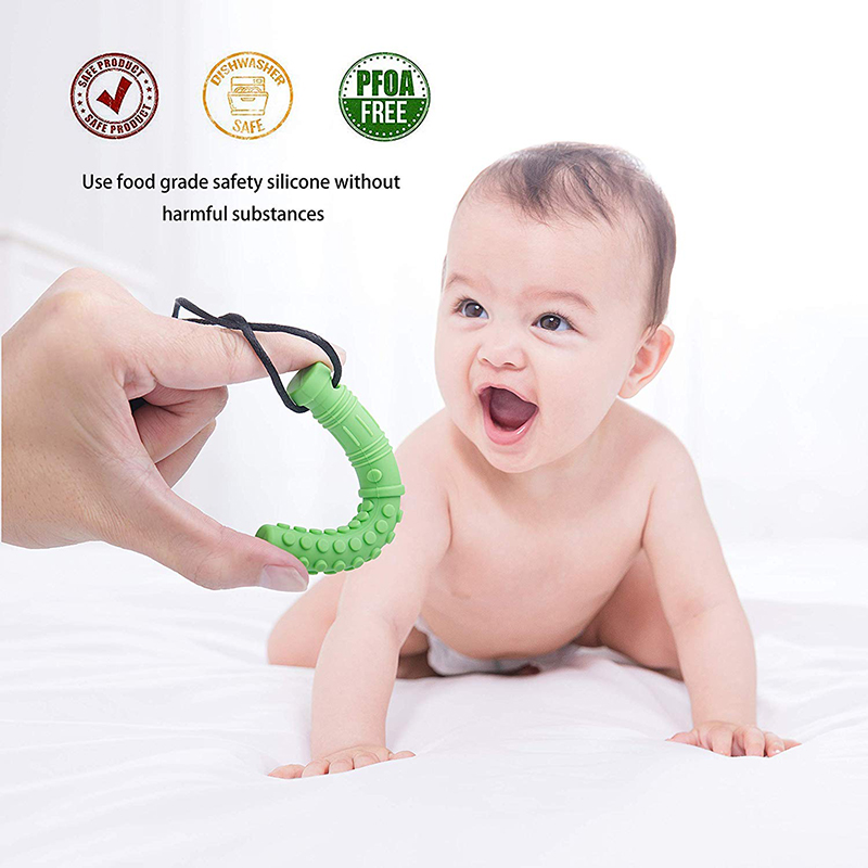 Sensory Chew Necklace Upgrade Textured Saber Chewing Pendant Silicone Teethers Oral Motor Chew Toys Chewlery Necklace for Infant Kids
