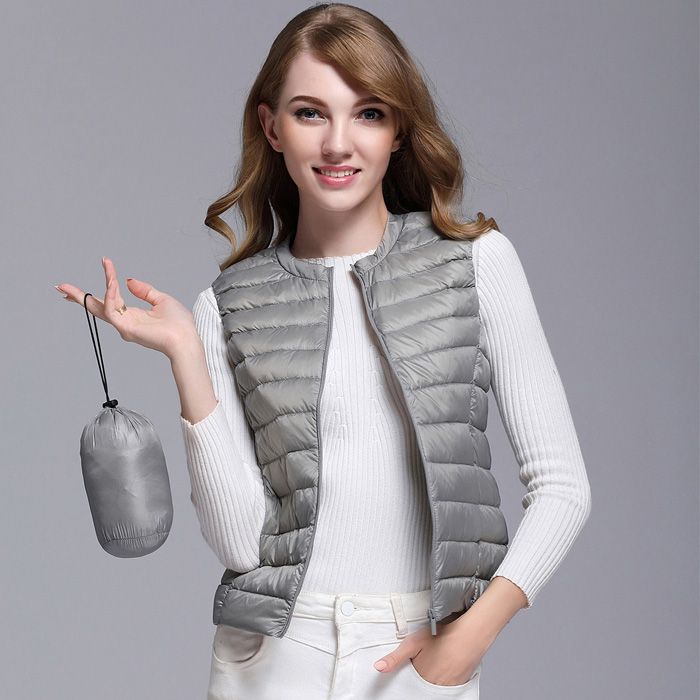 New Women 90% White Duck Down Vest Women's Ultra Light Duck Down Vest Jacket Autumn Winter Round Collar Sleeveless Coat, Black;white
New Women 90% White Duck Down Vest Women's Ultra Light Duck Down Vest Jacket Autumn Winter Round Collar Sleeveless Coat, Black;white