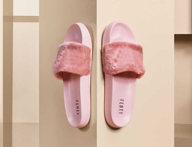 2020 Leadcat Fenty Rihanna Shoes for Women Slippers Indoor Sandals Girls Fashion Scuffs Pink Black Grey Fur Slides Star SWith Women's Shoes
2020 Leadcat Fenty Rihanna Shoes for Women Slippers Indoor Sandals Girls Fashion Scuffs Pink Black Grey Fur Slides Star SWith Women's Shoes