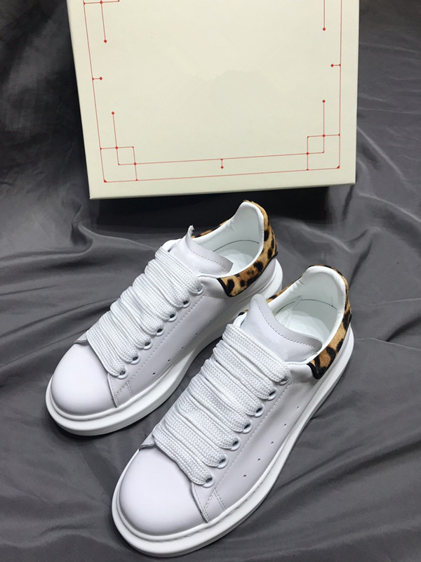 Alexander 2021 designer men womens white shoes espadrilles flats platform oversized casual espadrille flat sneakers 34-44, Choose the color
Alexander 2021 designer men womens white shoes espadrilles flats platform oversized casual espadrille flat sneakers 34-44, Choose the color