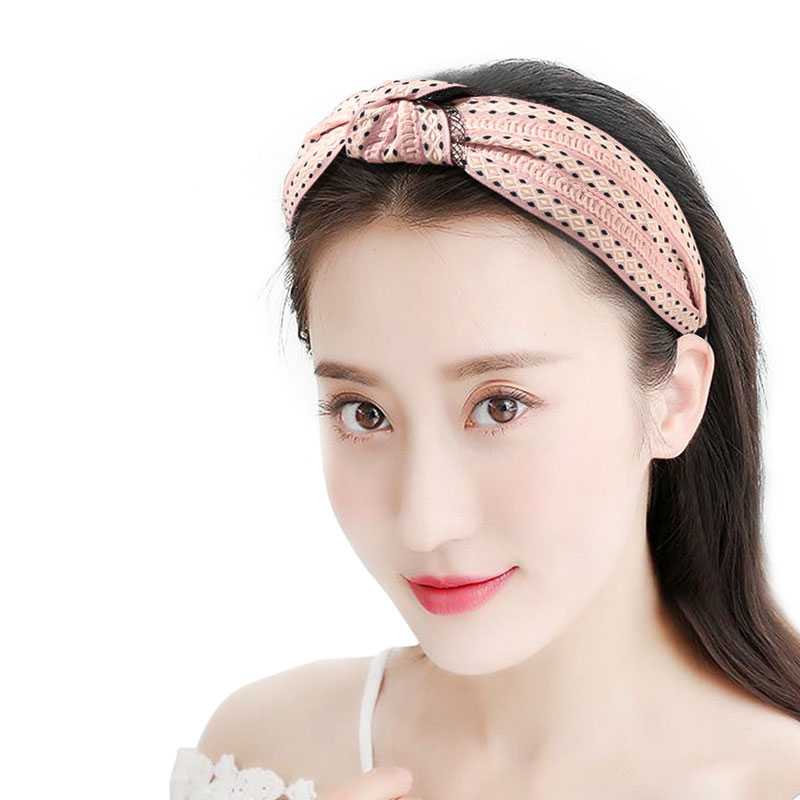 16*13*5cm Bohemian Printed Stripes Lace Edge Headbands Cross Knot Wide Makeup Washing Face Hairband Dance Hair Accessories
16*13*5cm Bohemian Printed Stripes Lace Edge Headbands Cross Knot Wide Makeup Washing Face Hairband Dance Hair Accessories