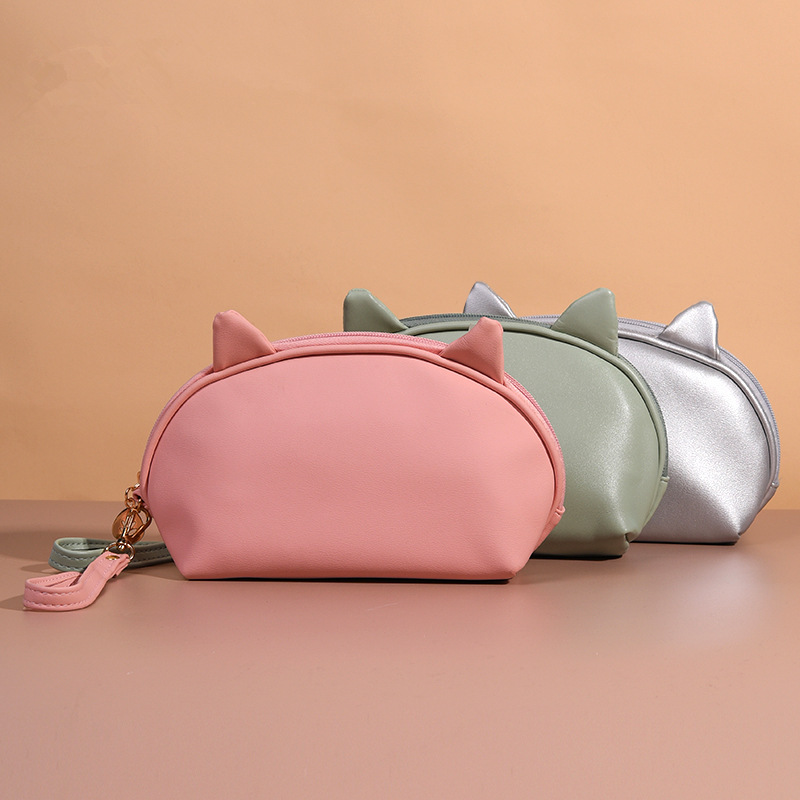 2020 new cosmetic bag ladies portable large capacity cute Japanese fashion storage bag simple clutch women's, Pink
2020 new cosmetic bag ladies portable large capacity cute Japanese fashion storage bag simple clutch women's, Pink