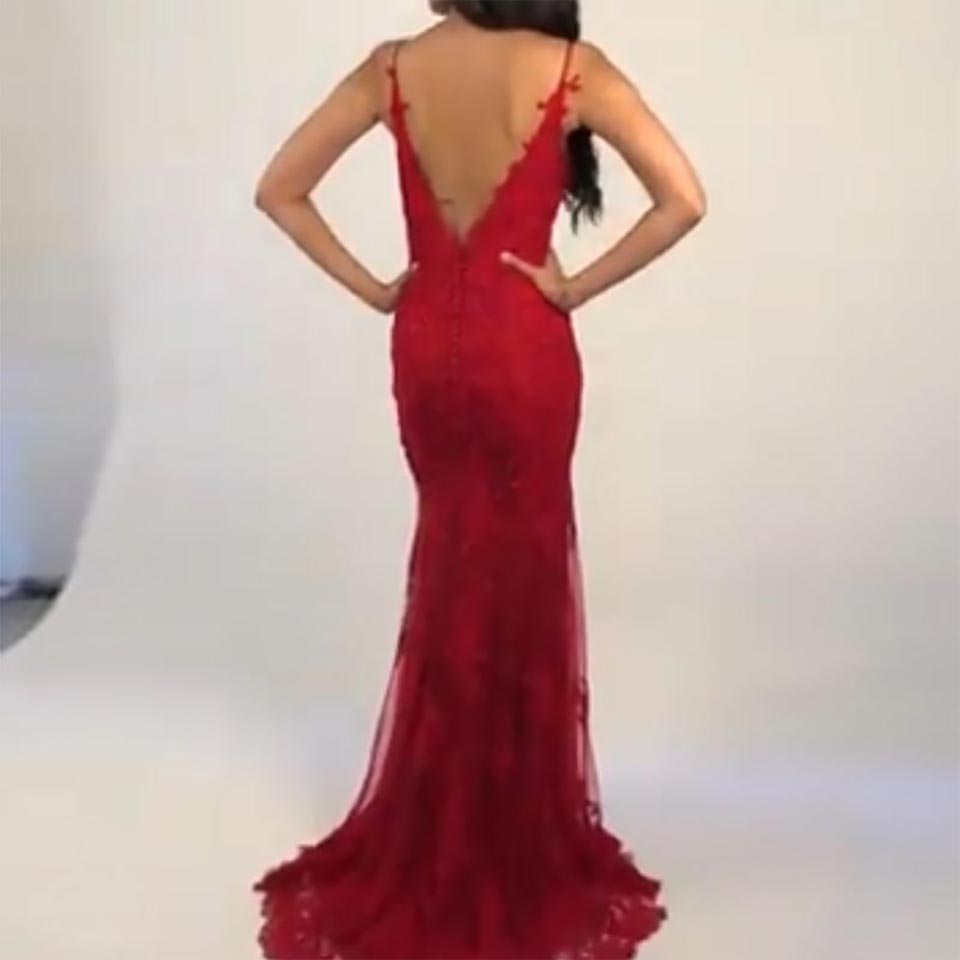 Mermaid Burgundy Lace Evening Dresses Long Spaghetti Straps Appliques Party Dress Robe De Soiree Backless Formal Gowns
