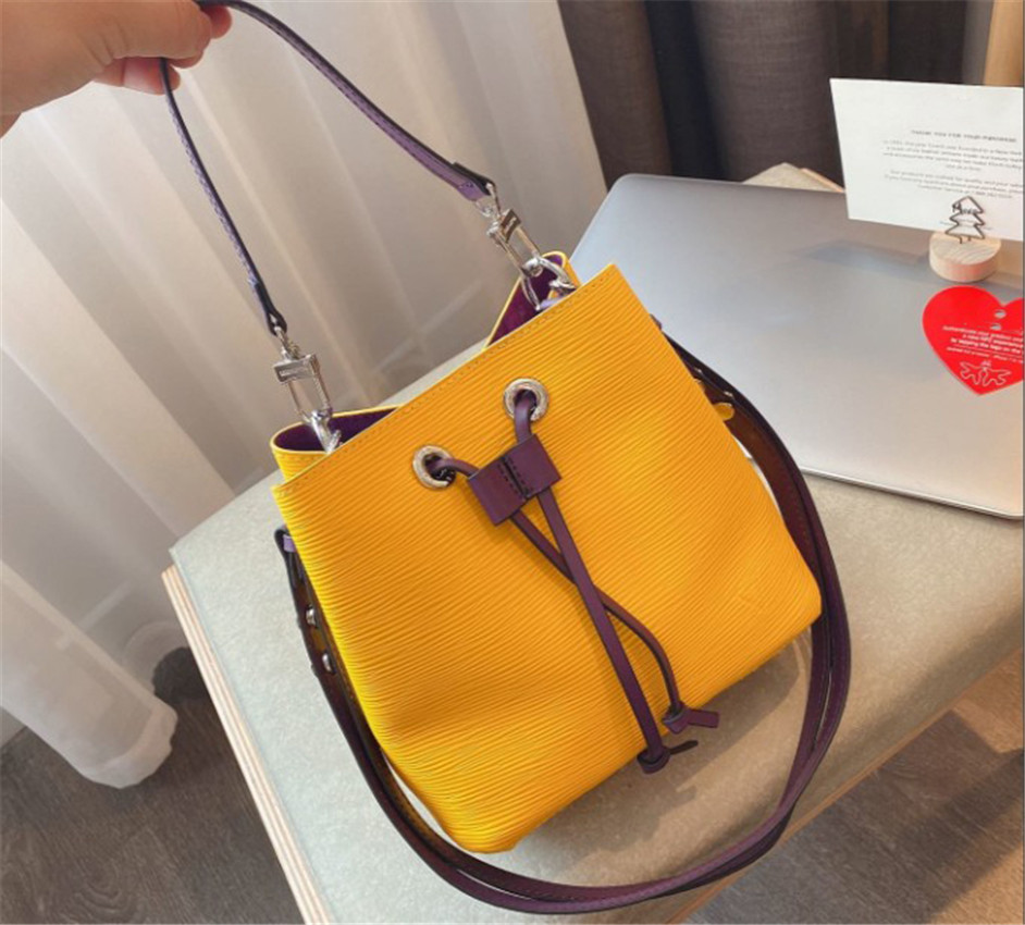 LOGO women Fashion Bucket Bag High Quality Shoulder Bag Crossbody Bags Lady Handbags more colors CFY2004027