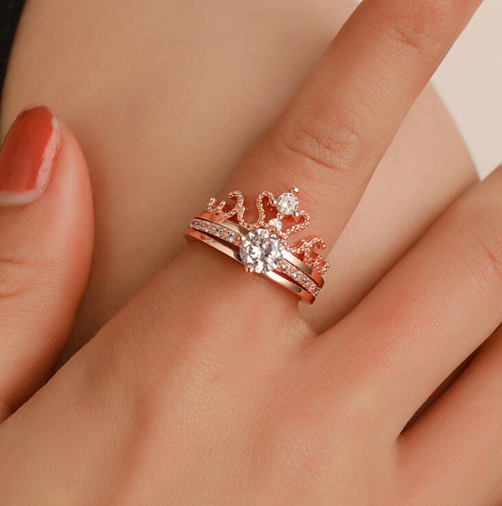 2PCS/SET crown women's adjustable ring exquisite zircon goddess opening ring Bridal Rings Wedding Jewelry Rose Gold Plated
2PCS/SET crown women's adjustable ring exquisite zircon goddess opening ring Bridal Rings Wedding Jewelry Rose Gold Plated