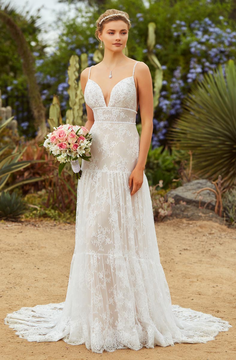Line Charming A Lace Backless Beach Wedding Dresses Spaghetti Straps Beaded Bohemian Bridal Gowns Sweep Train Robe De Marie