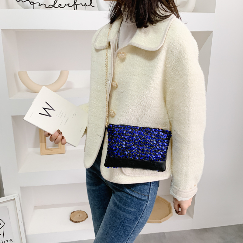 Fashion banquet bag 2020 new dinner bag ladies fashion simple shoulder multi-function Korean women's dinner, Blue
Fashion banquet bag 2020 new dinner bag ladies fashion simple shoulder multi-function Korean women's dinner, Blue
