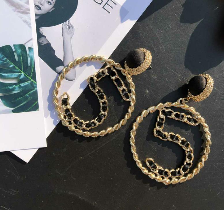 Exaggerated personality, luxurious star, same 5-shaped earrings, two wearing ring earrings